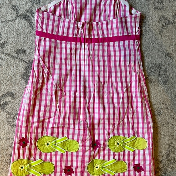 NEW Lilly Pulitzer Strapless Gingham Shift Dress with Flip-Flops Size 8 - Picture 2 of 5